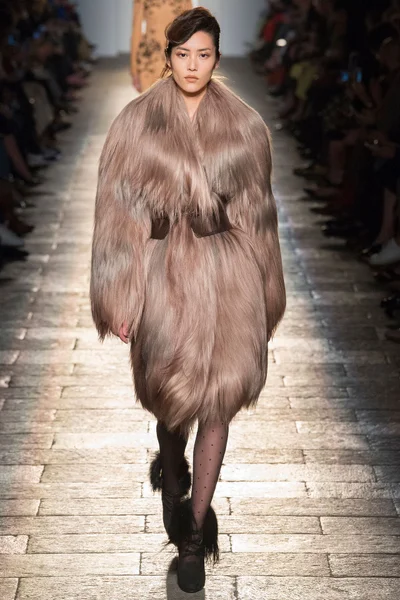 Look 41